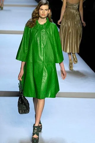 Look 32